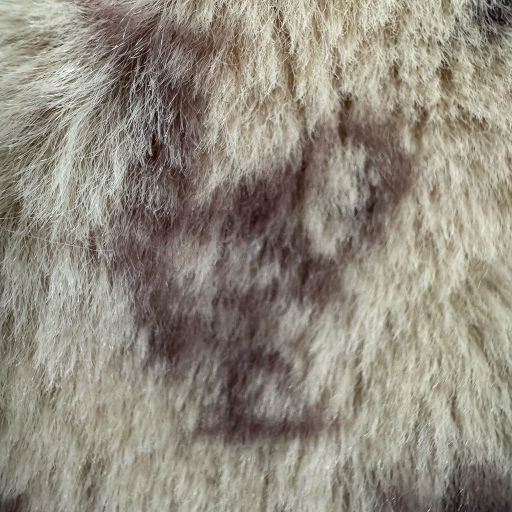 Claire’s Faux Fur Bucket Hat Beige Brown Love Star Heart Print One Size New - Picture 6 of 8